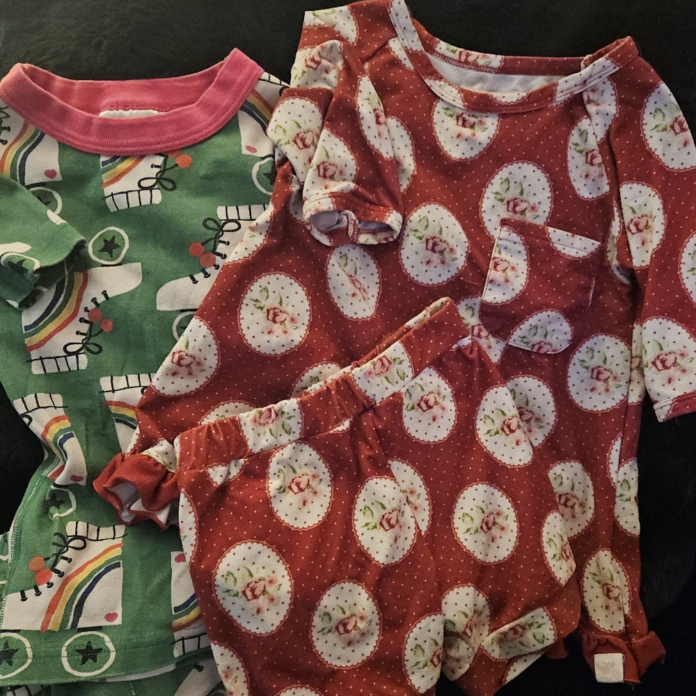 Sweet Honey & Hanna Anderson Pj's 💕